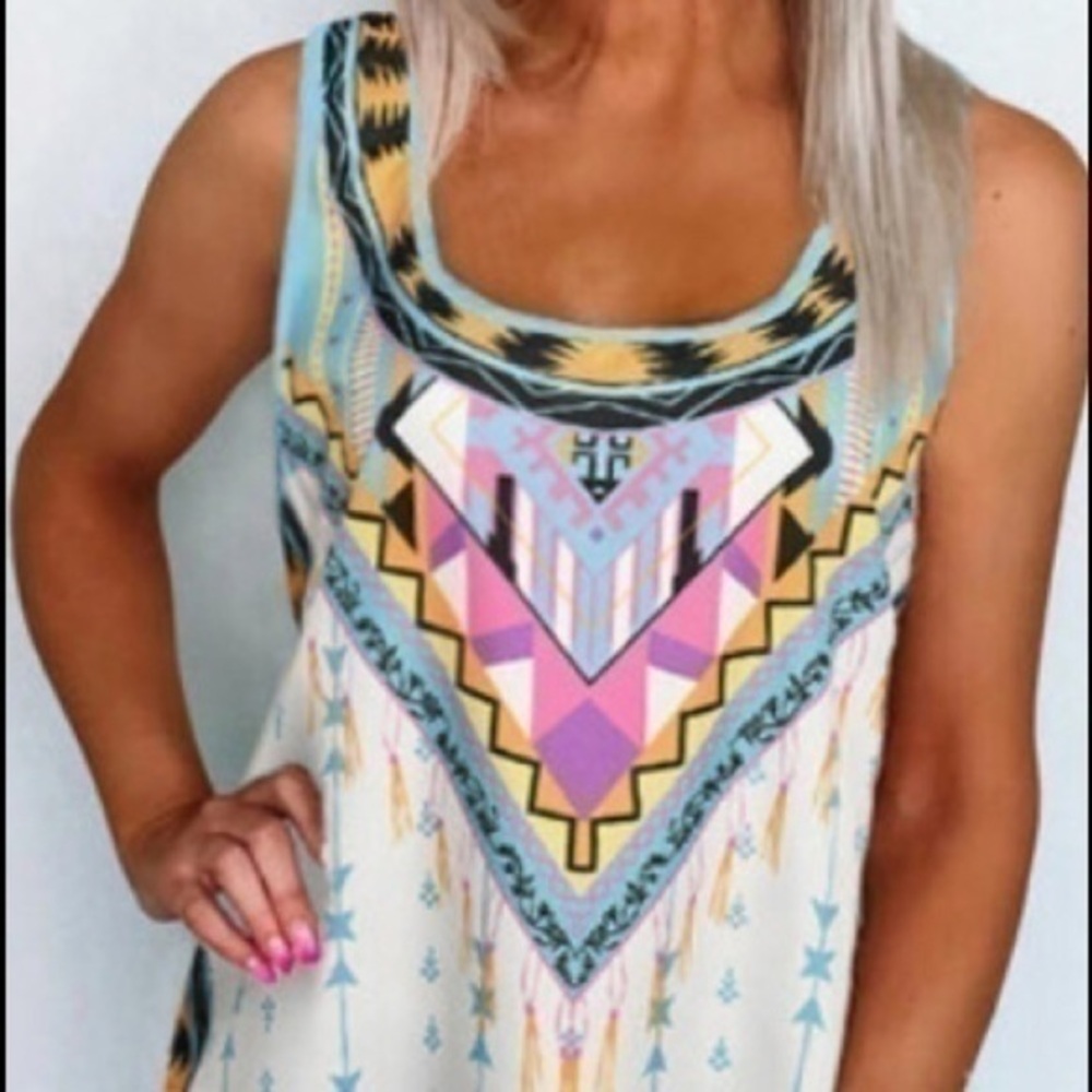 Geometric Racerback Top nwt